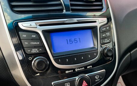 Hyundai Solaris II рестайлинг, 2011 год, 859 000 рублей, 19 фотография