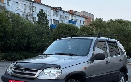 Chevrolet Niva I рестайлинг, 2009 год, 360 000 рублей, 2 фотография