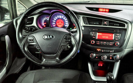KIA cee'd III, 2018 год, 990 000 рублей, 17 фотография