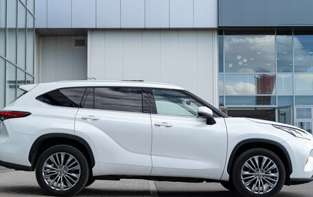 Toyota Highlander, 2026 год, 5 790 000 рублей, 5 фотография