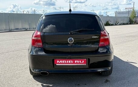 BMW 1 серия, 2011 год, 810 000 рублей, 4 фотография