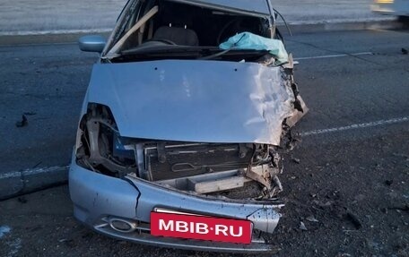 Honda Stream I рестайлинг, 2001 год, 100 000 рублей, 5 фотография