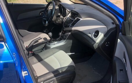 Chevrolet Cruze II, 2011 год, 400 000 рублей, 9 фотография