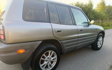 Toyota RAV4, 1998 год, 340 000 рублей, 3 фотография