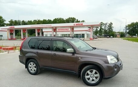 Nissan X-Trail, 2010 год, 1 000 000 рублей, 2 фотография