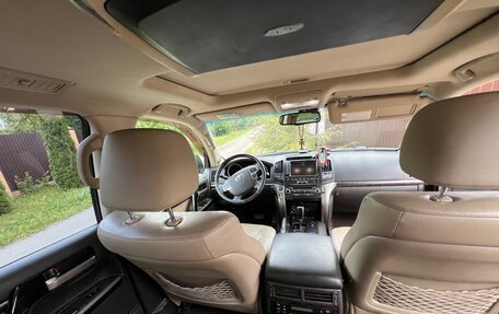 Toyota Land Cruiser 200, 2009 год, 2 350 000 рублей, 9 фотография