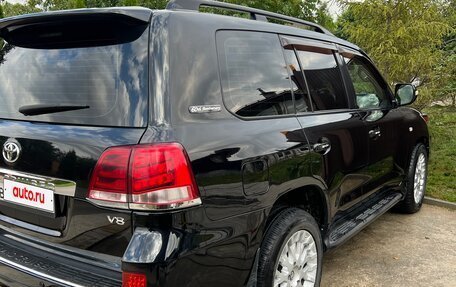 Toyota Land Cruiser 200, 2009 год, 2 350 000 рублей, 21 фотография