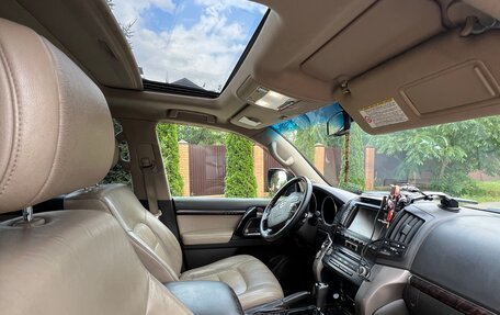 Toyota Land Cruiser 200, 2009 год, 2 350 000 рублей, 27 фотография