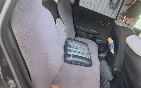 Honda Fit III, 2008 год, 670 000 рублей, 7 фотография