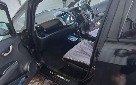 Honda Fit III, 2008 год, 670 000 рублей, 11 фотография