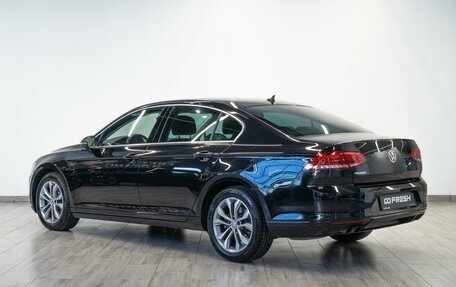 Volkswagen Passat B8 рестайлинг, 2018 год, 1 699 000 рублей, 2 фотография
