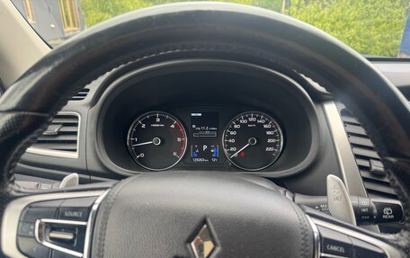 Mitsubishi Pajero Sport III рестайлинг, 2018 год, 3 450 000 рублей, 10 фотография