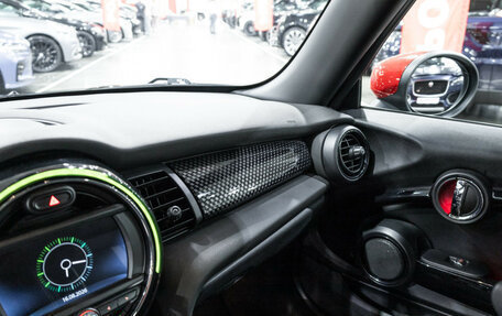MINI Hatch, 2019 год, 2 799 000 рублей, 21 фотография