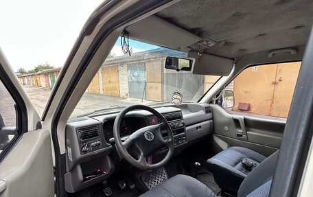 Volkswagen Transporter T4, 2000 год, 1 400 000 рублей, 9 фотография