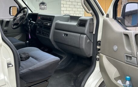 Volkswagen Transporter T4, 2000 год, 1 400 000 рублей, 10 фотография