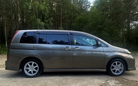Toyota ISis I, 2007 год, 855 000 рублей, 11 фотография