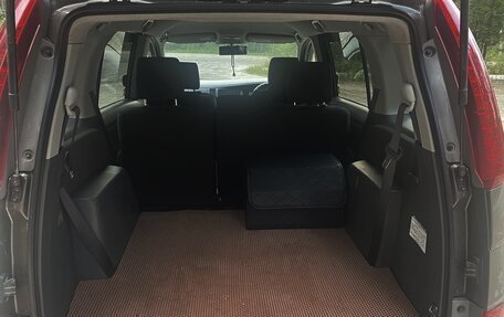 Toyota ISis I, 2007 год, 855 000 рублей, 20 фотография