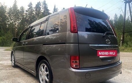 Toyota ISis I, 2007 год, 855 000 рублей, 7 фотография