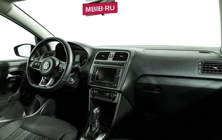 Volkswagen Polo VI (EU Market), 2018 год, 1 299 700 рублей, 9 фотография