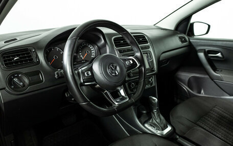 Volkswagen Polo VI (EU Market), 2018 год, 1 299 700 рублей, 11 фотография