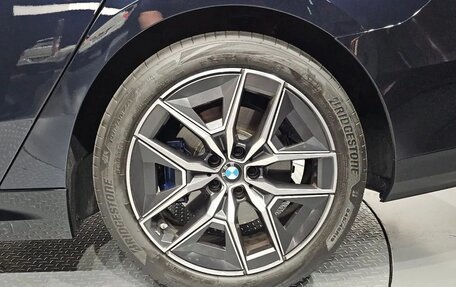 BMW 5 серия, 2026 год, 9 458 000 рублей, 6 фотография