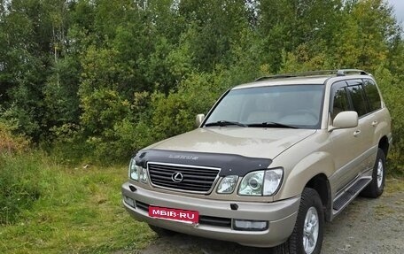 Lexus LX II, 2001 год, 3 фотография