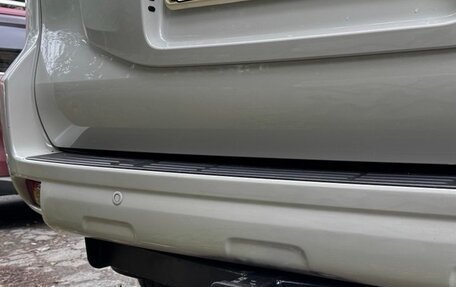 Toyota Land Cruiser Prado 150 рестайлинг 2, 2015 год, 3 100 000 рублей, 7 фотография