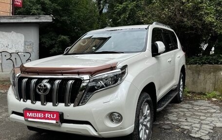 Toyota Land Cruiser Prado 150 рестайлинг 2, 2015 год, 3 100 000 рублей, 19 фотография