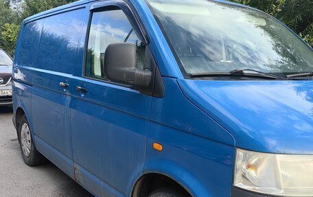 Volkswagen Transporter T5 рестайлинг, 2006 год, 1 200 000 рублей, 2 фотография