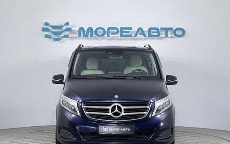 Mercedes-Benz V-Класс, 2015 год, 3 540 000 рублей, 2 фотография