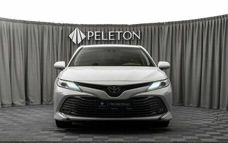 Toyota Camry, 2019 год, 2 590 000 рублей, 3 фотография