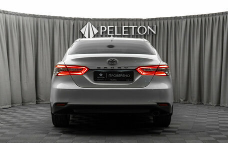 Toyota Camry, 2019 год, 2 590 000 рублей, 6 фотография