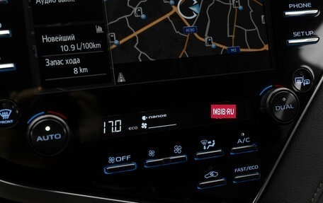 Toyota Camry, 2019 год, 2 590 000 рублей, 18 фотография