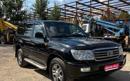 Toyota Land Cruiser 100 рестайлинг 2, 2007 год, 2 950 000 рублей, 1 фотография