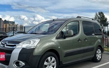 Citroen Berlingo II рестайлинг, 2011 год, 950 000 рублей, 2 фотография