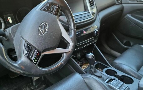 Hyundai Tucson III, 2017 год, 1 800 000 рублей, 4 фотография