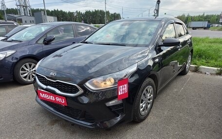 KIA cee'd III, 2019 год, 1 300 000 рублей, 3 фотография