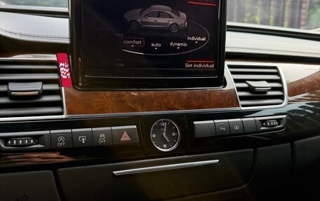 Audi A8, 2013 год, 1 950 000 рублей, 14 фотография