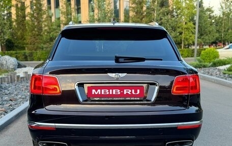 Bentley Bentayga I, 2016 год, 8 999 000 рублей, 7 фотография