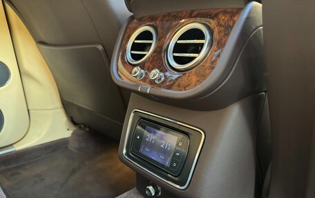 Bentley Bentayga I, 2016 год, 8 999 000 рублей, 32 фотография