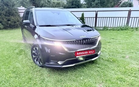 KIA Carnival, 2023 год, 4 800 000 рублей, 2 фотография