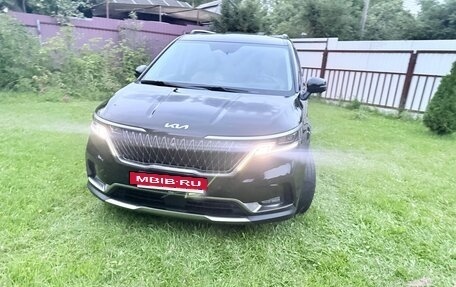 KIA Carnival, 2023 год, 4 800 000 рублей, 17 фотография