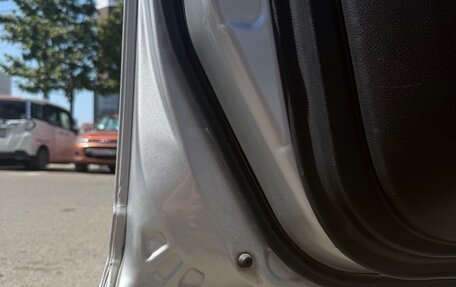 Nissan Tiida, 2004 год, 470 000 рублей, 9 фотография