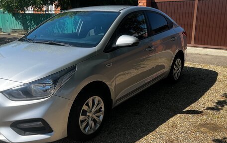 Hyundai Solaris II рестайлинг, 2019 год, 1 320 000 рублей, 2 фотография