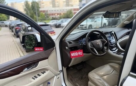 Cadillac Escalade IV, 2016 год, 2 800 000 рублей, 4 фотография