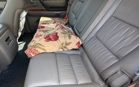 Toyota Land Cruiser 100 рестайлинг 2, 2007 год, 2 950 000 рублей, 10 фотография