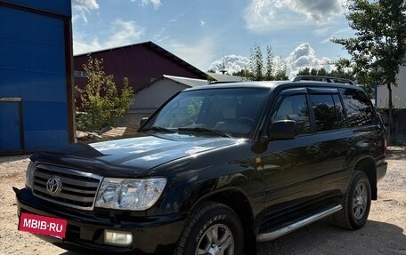 Toyota Land Cruiser 100 рестайлинг 2, 2007 год, 2 950 000 рублей, 2 фотография