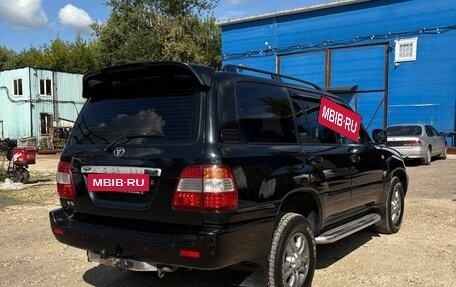 Toyota Land Cruiser 100 рестайлинг 2, 2007 год, 2 950 000 рублей, 4 фотография