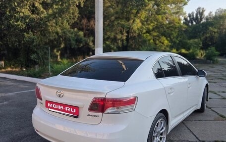 Toyota Avensis III рестайлинг, 2009 год, 1 200 000 рублей, 3 фотография