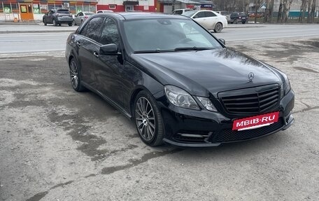 Mercedes-Benz E-Класс, 2012 год, 1 190 000 рублей, 4 фотография